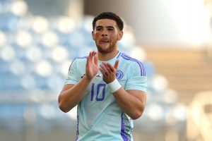 Che Adams