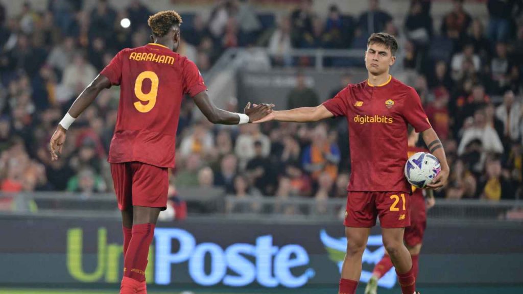 Tammy Abraham e Paulo Dybala