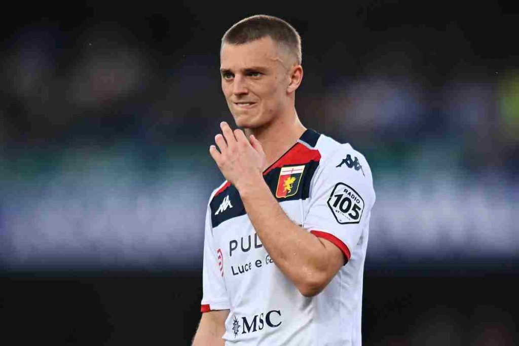 Mercato Fiorentina, si spinge per Gudmundsson: alzata l’offerta