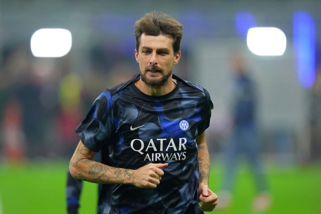 Inter, Acerbi di nuovo in infermeria: esami in giornata