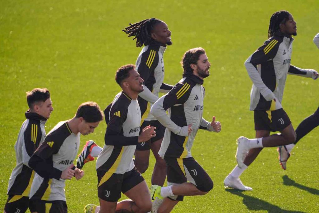 Aston Villa-Juve, problemi in aeroporto: ecco cosa è successo