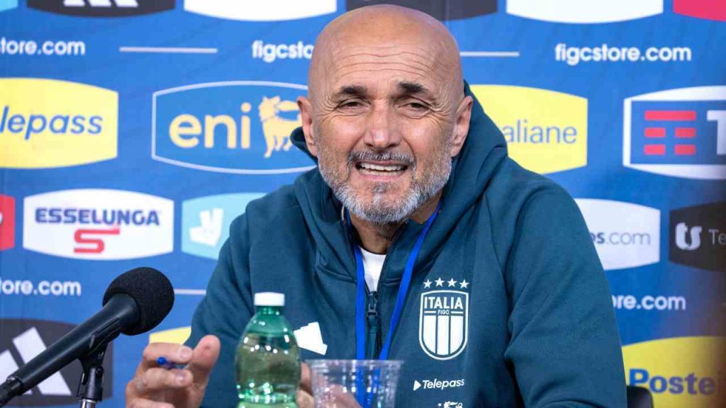 Spalletti imita Mancini: l’Italia ha un nuovo Retegui | Non è un centravanti ma è quello che ci manca