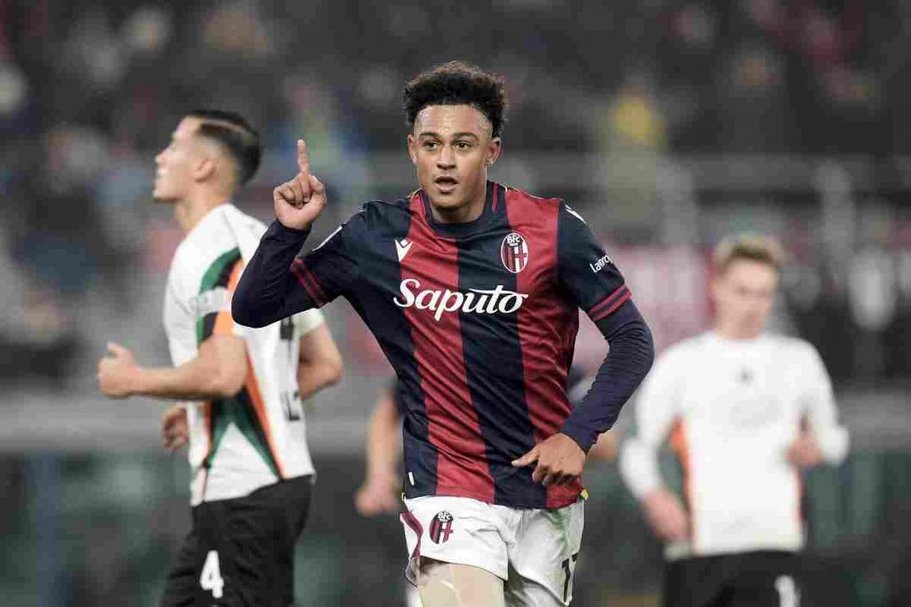 Bologna, infortunio per Ndoye: l’attaccante out contro la Fiorentina