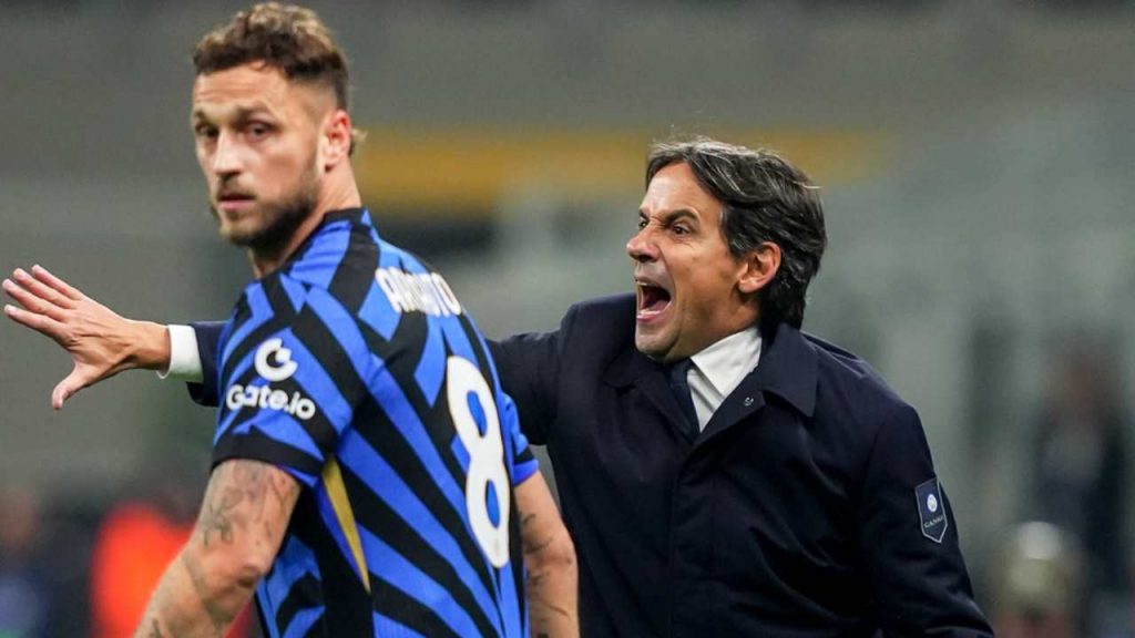 Inter, arrivano milioni di euro | Inzaghi esulta, la cessione di Arnautovic sblocca il mercato. Assalto ai big