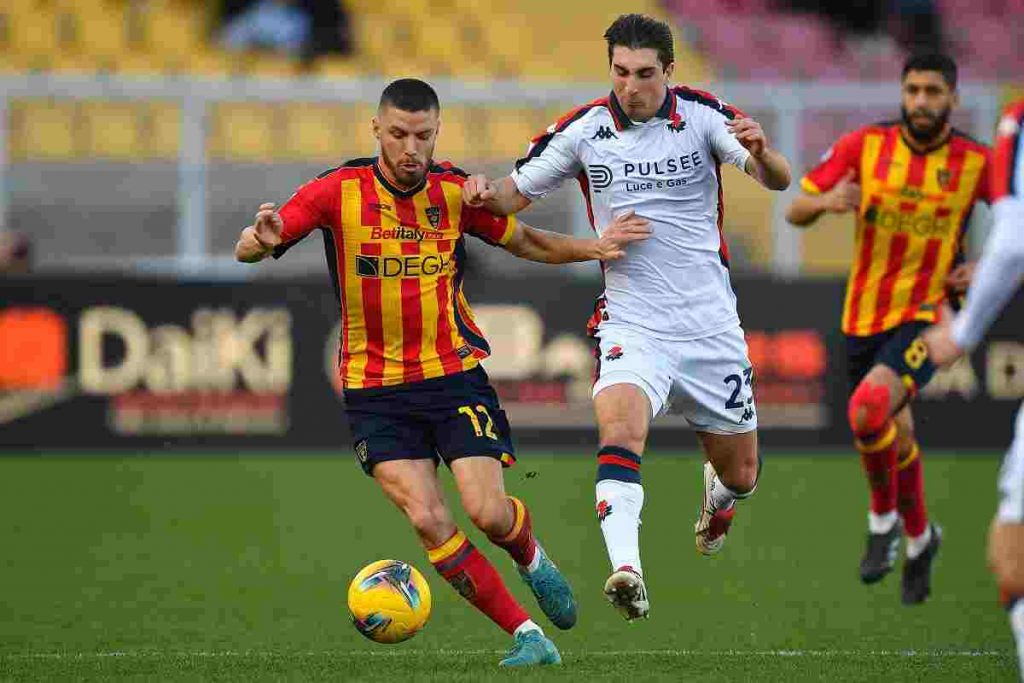 Lecce-Genoa 0-0, pari con poche emozioni al Via del Mare