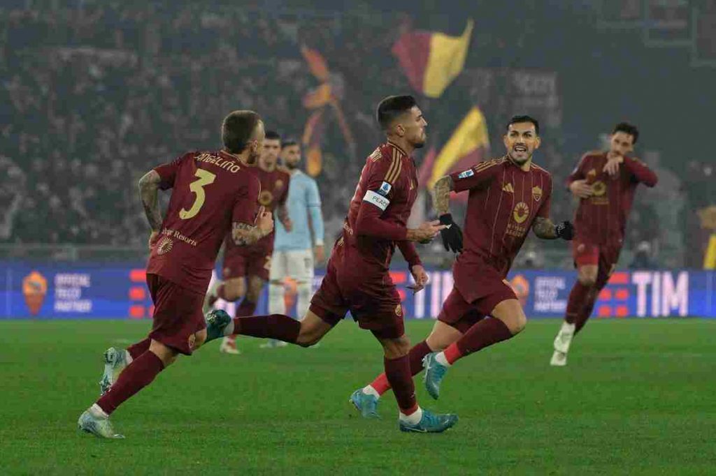 Roma-Lazio 2-0, Pellegrini e Saelemaekers decidono il Derby