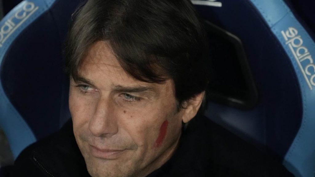 30 milioni sull’unghia: il Napoli rompe gli indugi | Antonio Conte ora ha quello che voleva