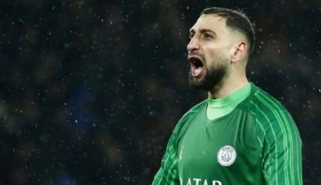 Donnarumma-Paris Saint Germain: il nodo rinnovo diventa cappio | Addio Parigi